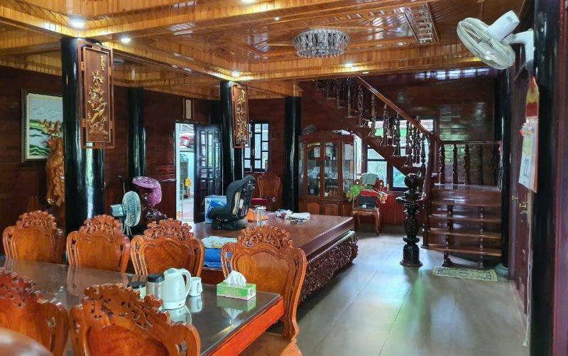 Nhà gỗ trắc