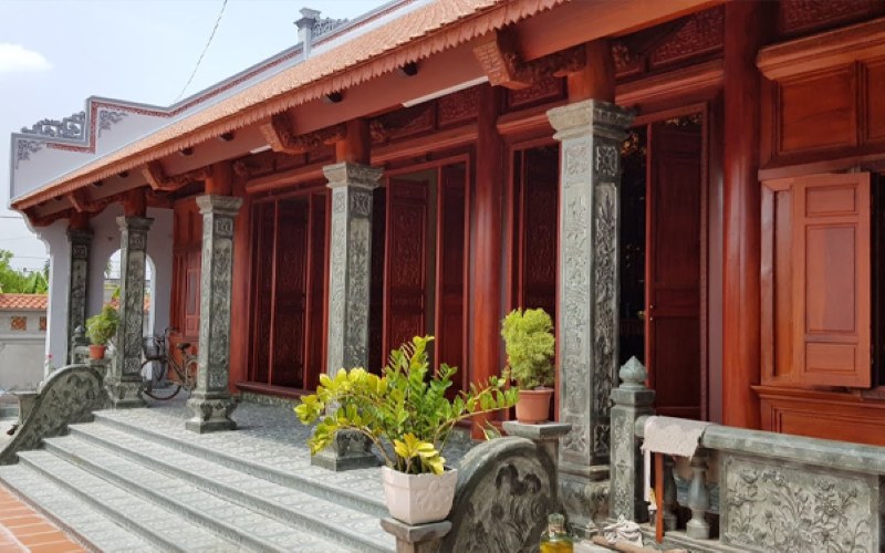 Mẫu nhà bằng gỗ hương