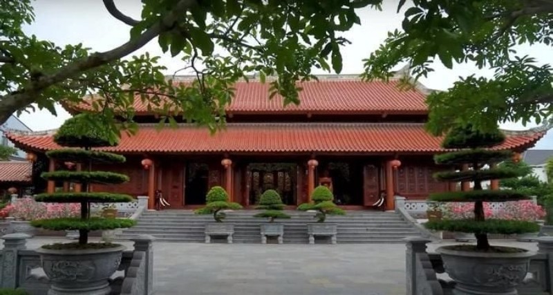 Mẫu biệt phủ gỗ